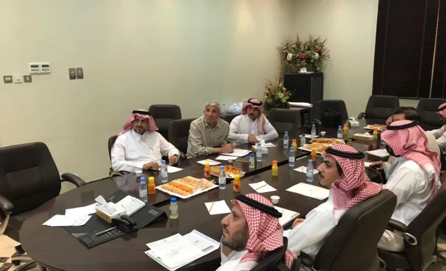 وفد من إدارة التخطيط الإستراتيجي يطلع على خبرات وكالة الجامعة للتطوير بالجامعة الإسلامية -  