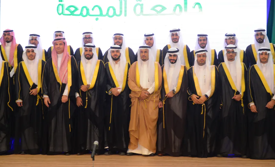 الهيئة السعودية للتخصصات الصحية تهنئ كلية الطب لحصول الخريجين على نتائج مميزة في اختبارات الرخصة السعودية - 