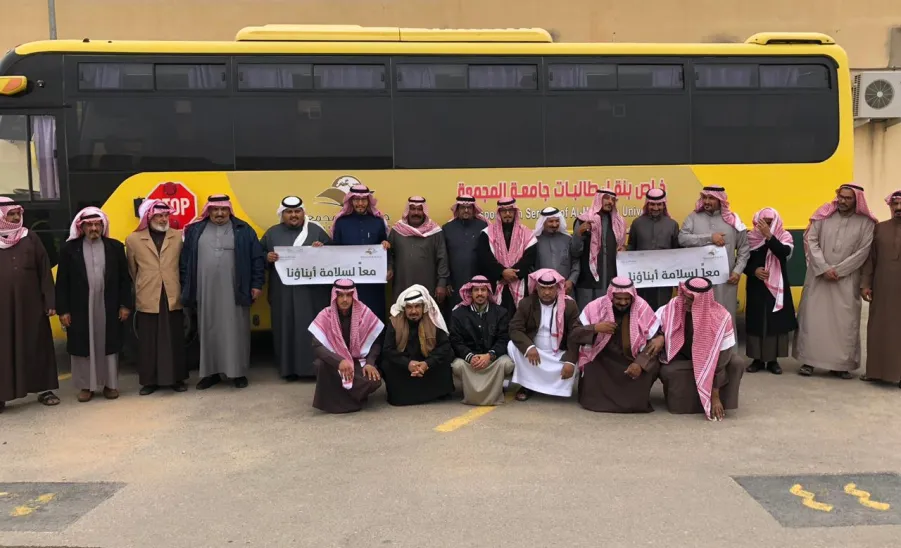 الجامعة تقييم عدداً من الدورات التأهيلية لسائقي النقل المدرسي للمرحلة الابتدائية ضمن مبادرة أبناؤنا أمانة - 