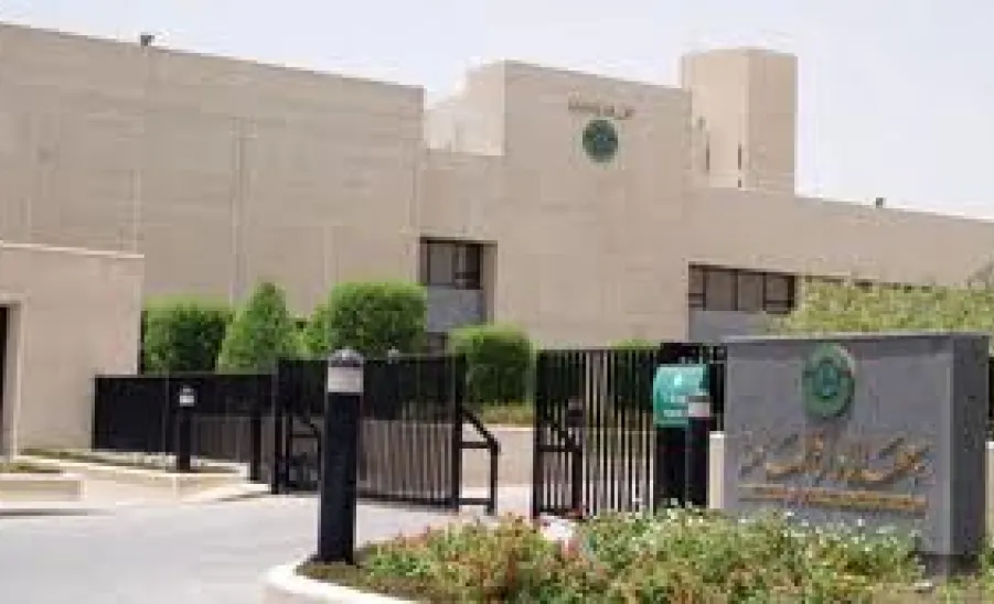 الإدارة العامة للتخطيط والتطوير الإداري تنسق مع معهد الإدارة في تدريب عدد من قيادات الجامعة -  