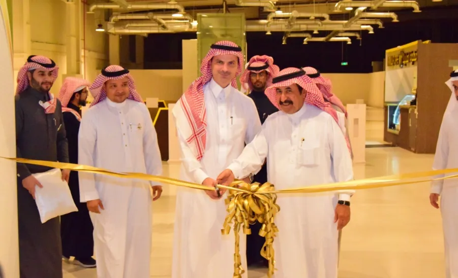 معالي مدير الجامعة يرعى فعاليات الأسبوع العالمي لريادة الأعمال -  