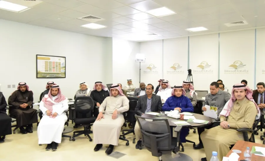 الجامعة تنظم ندوة علمية بعنوان "حقيقة وخفايا وآخر المستجدات حول فيروس كورنا الجديد 2020" - 