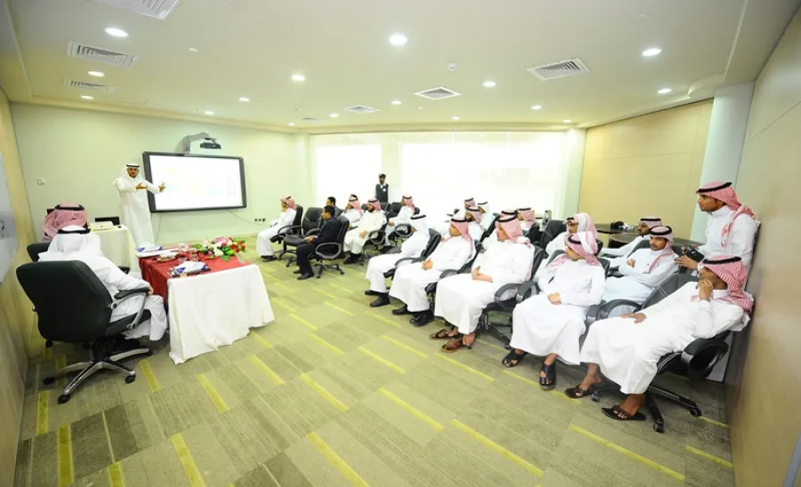 عمادة خدمة المجتمع والتعليم المستمر تستقبل سعادة وكيل الجامعة للشؤون التعليمية والأكاديمية - 
