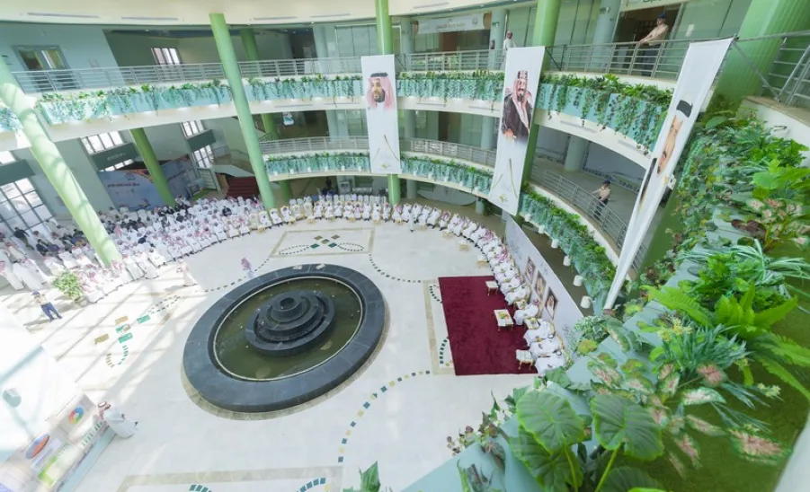 الجامعة تقيم حفل المعايدة السنوي لعيد الأضحى المبارك - 