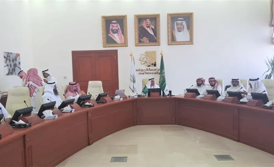عميد كلية الطب يشارك في اجتماع لجنة عمداء كليات الطب بالمملكة -  