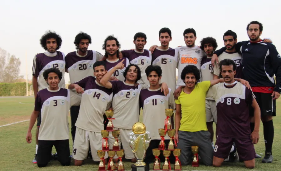 EDUCATION COLLEGE STUDENTS WIN THE TROPHY OF HIS HIGHNESS THE RECTOR - 