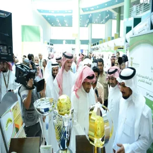 His Excellency the Rector of the University Visits the Pavilion of the College in the Exhibition of  Quality and Excellence