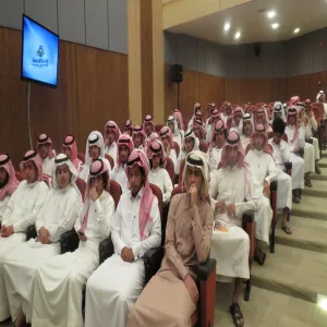 THE FACULTY STUDENTS PARTICIPATE IN HIS EXCELLENCY'S MEETING WITH THE INCOMING FRESHMEN
