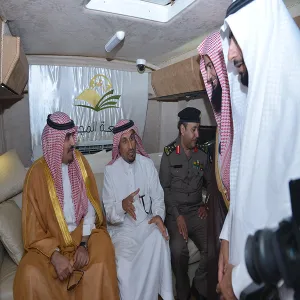 Vice Rector Welcome The University Rector and the Governor of Rumah during a Visit to the Mobile Training Bus
