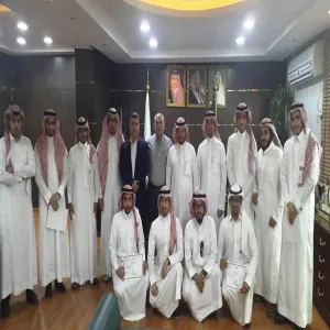 تسليم شهادات إتمام فترة تدريب الامتياز لخريجي الدفعة الأولى بالكلية