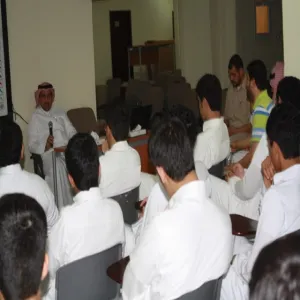 A Delegation of King Fahad High School Visits the Engineering College