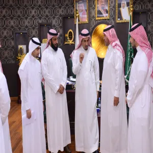 إدارة المراجعة الداخلية تسلم تقريرها السنوي لمعالي مدير الجامعة