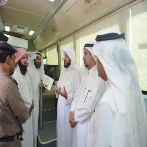VISIT TO E-LEARNING BUSSES