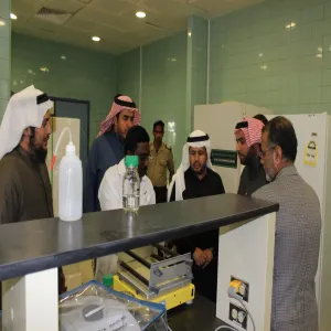 Vice Rector for Educational Affairs Visits the Zulfi College of Science
