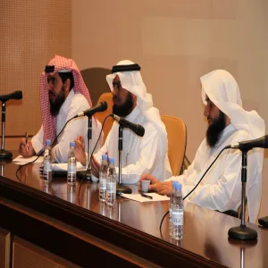 Preparing for the new Academic Year, the Dean of the College of Education of Zulfi Meets with Faculty Members