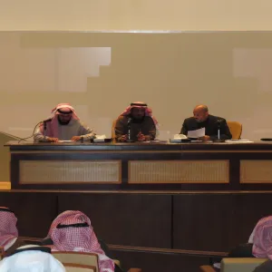 The Exams Committe Has an Open Meeting with the Students