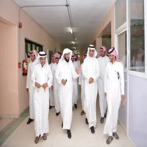 the Vice Rector visits the public department for operation, maintenance, project management and technical affairs