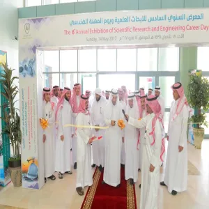 معالي مدير الجامعة يرعى فعاليات المعرض السنوي السادس للأبحاث العلمية  ويوم المهنة الهندسي بكلية الهندسة