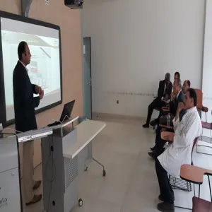 Team of E-courses Development and Production Center Visits College of Applied Medical Sciences