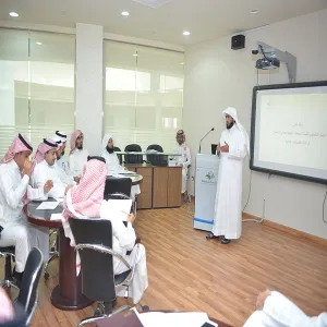 Vice-Rector Sponsors Workshop on Organizational Structure for Colleges in Correspondence System