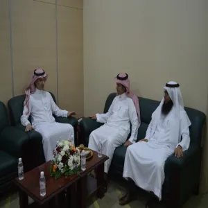 Vice Rector for Graduate Studies and Scientific Research visits the deanship of scientific research