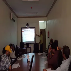 كلية علوم الحاسب والمعلومات تعقد ورشة عمل بعنوان Teaching and Reading of Technical English