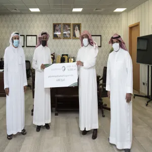 وكيل الجامعة يستقبل فريق المسؤولية الاجتماعية بنادي الفيصلي