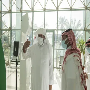 وكيل الجامعة يتابع أعمال تطبيق الإجراءات الاحترازية في كليات الجامعة