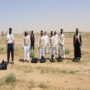 "الإدارة" بالتعاون مع عمادة شؤون الطلاب تُطلق حملة تنظيف للحرم الجامعي بالمجمعة والزلفي