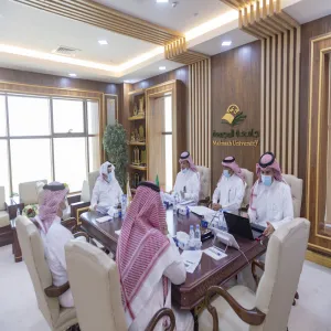 MU RECTOR REVIEWS ACHIEVEMENTS REPORTS OF INSTITUTE OF STUDIES AND CONSULTING SERVICES
