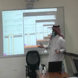 A team visit College of Science and Humanities and discuss work plans of academic accreditation