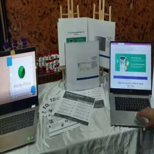 CCSI students at female campus holds a cybersecurity exhibition