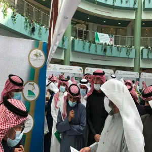 The Administration participates in forum on World Volunteer Day