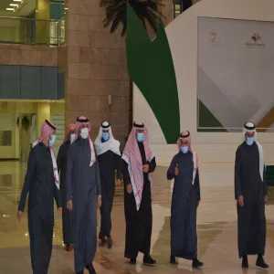 MU rector inspects the forum of Alumni Employment
