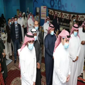 The Dean inaugurates the Founding Day Exhibition