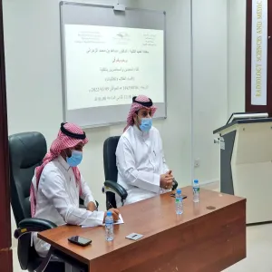 The Dean meets teaching assistants and lecturers