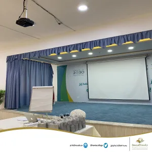 A lecture entitled "Introducing IELTS test "