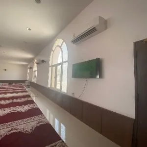 Installation of awareness-raising screens in university housing
