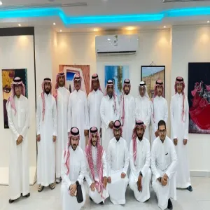 MU'S STUDENTS VISIT SAUDI ART ASSOCIATION