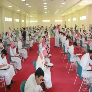 Chairman of the Standing Committee of College Council inspects the progress of final exams