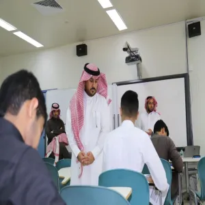 CEO of Applied College inspects the progress of final exams and visits the Coordination in Zulfi.