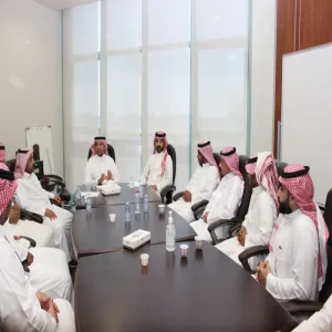 عميد الكلية في زيارة تفقدية لشعب طلاب كلية إدارة الأعمال بمحافظة الزلفي