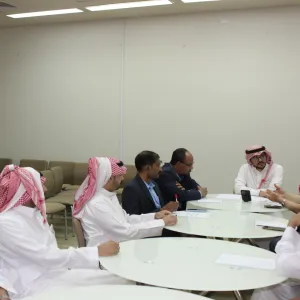 Laboratories and Information Technology Unit conducts a meeting