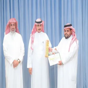 MU rector honors the GAS in graduation ceremony