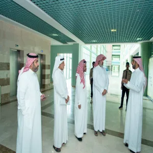 Prof. Al-Dosari on tour of inspection to College of Medicine