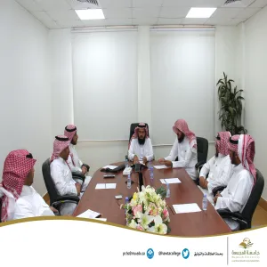 Chairman of the Standing Committee conducts a meeting with the members of Vice-Dean's Office for Student Affairs