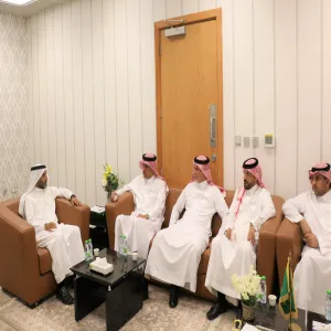 The director of Administrative and Financial Affairs visits the vice-rector for graduate studies and scientific research