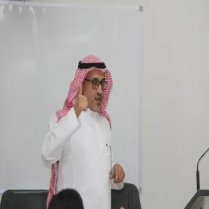 A lecture on the harm of drugs on society