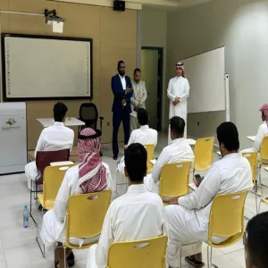The Applied College holds an initiative for academic guidance