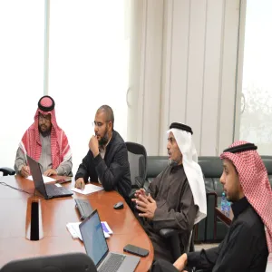 The first meeting of Plans and Curricula Committee chaired by the vice-rector